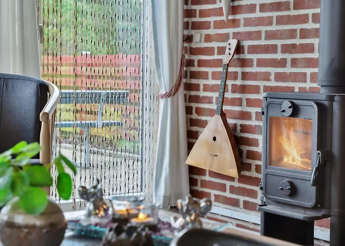 Sedine - 3-9km From The Sea By Interhome